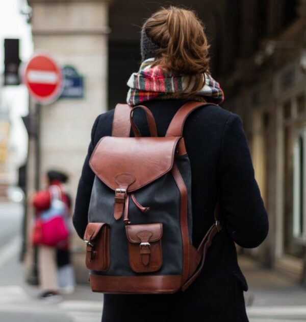 Cuir Sac Ã Dos Femme Bleu Marine Pachamama Sac à Dos GABI