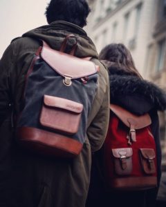 sac à dos urbain pachamama - Paris cuir rétro couple
