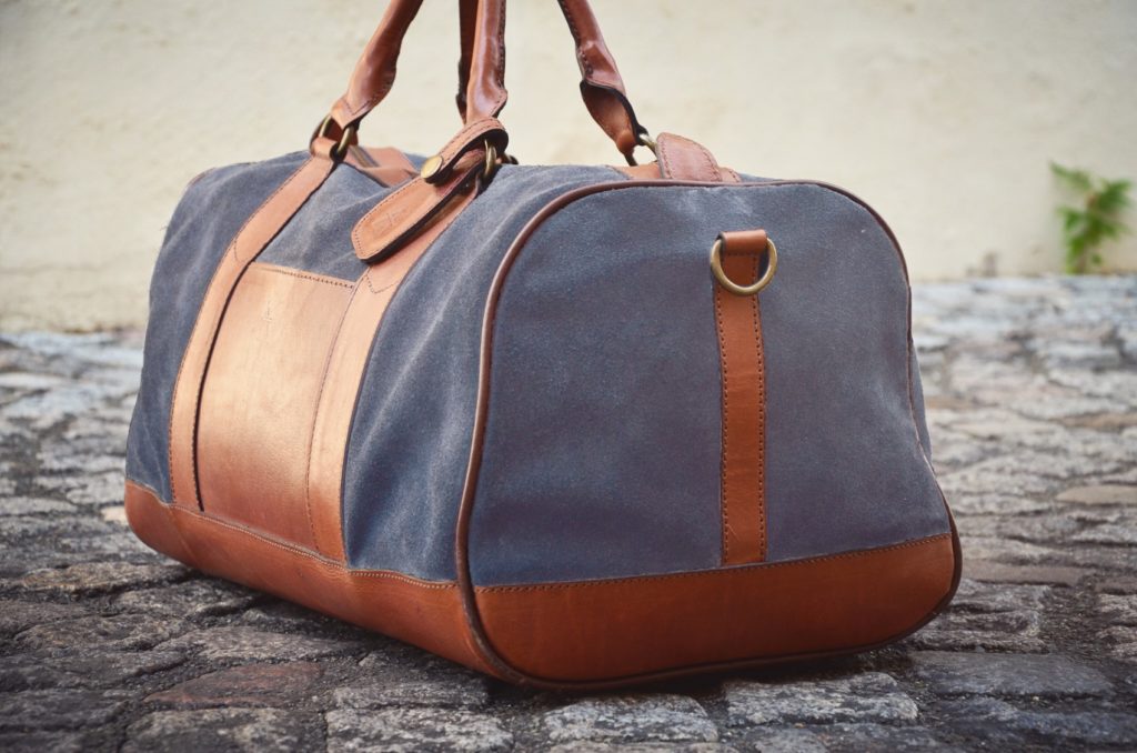 sac de voyage cuir gris