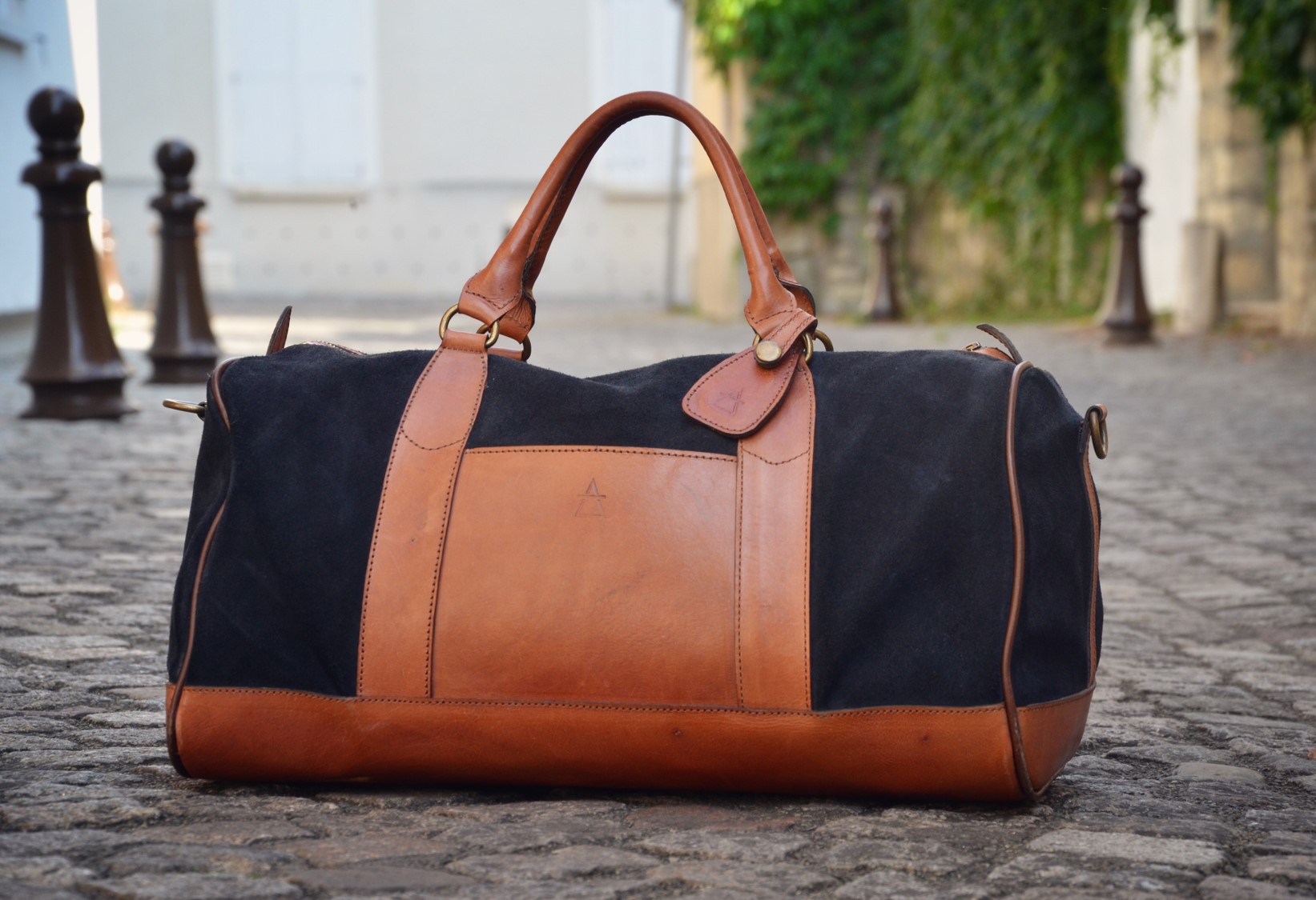 Pachamama - Weekend Bag Diego Blue - Leather travel bag